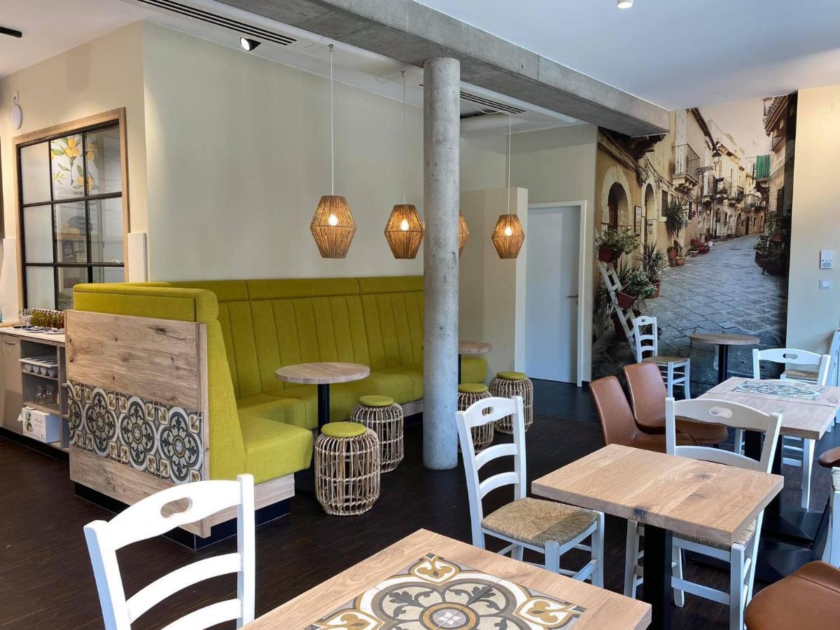 Abbate Boutique Hotel *